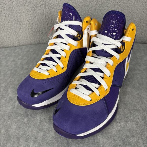 Nike Lebron VIII 8 QS Laker's Court Purple Gold DC8380-500 Men's Size 8.5 - Picture 1 of 16